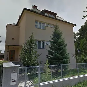 Stred Apartament