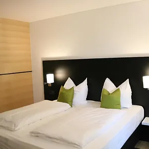 Hotell Ill By Wmm